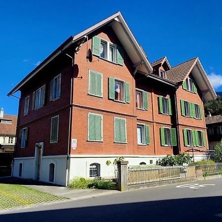 New West Station Apartment Интерлакен Екстериор снимка